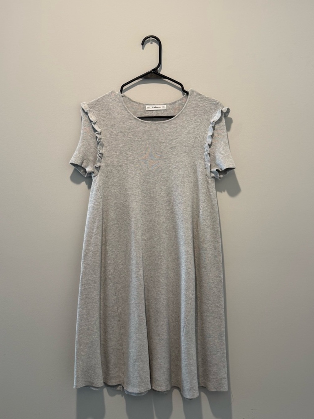 Zara Gray Ruffle-Sleeve Swing Dress